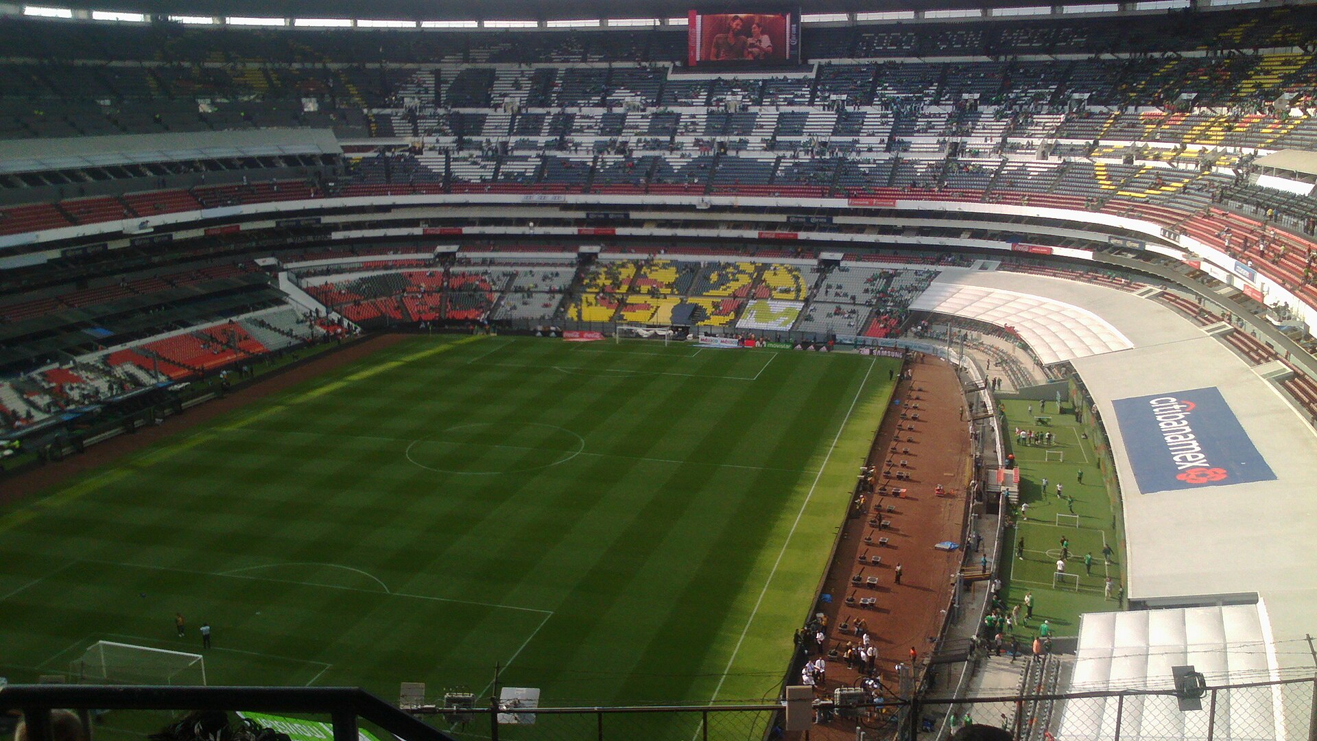 Interior do Estádio Azteca — Cidade do México